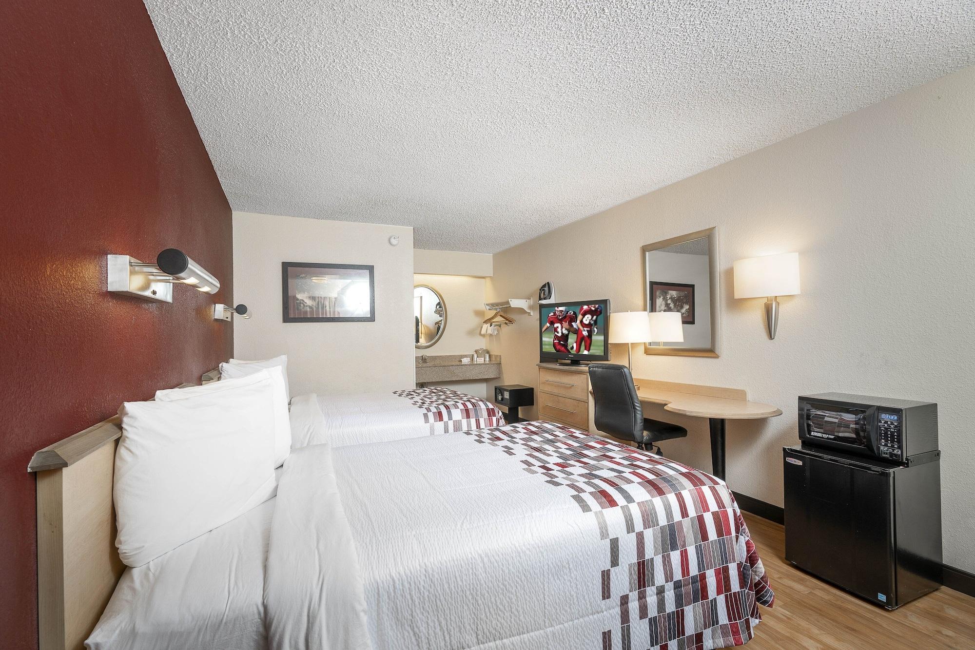 Red Roof Inn Philadelphia - Oxford Valley Langhorne Exterior foto