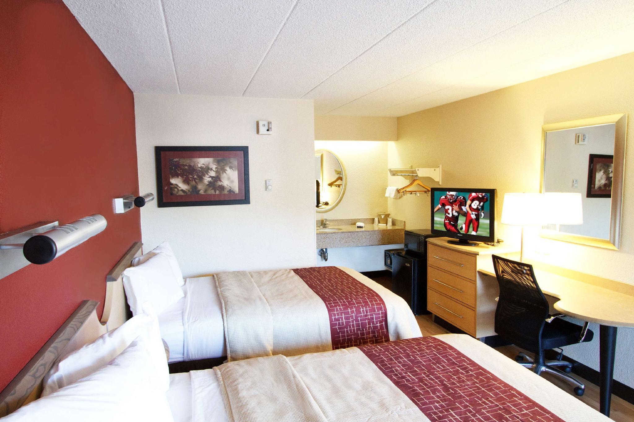 Red Roof Inn Philadelphia - Oxford Valley Langhorne Exterior foto